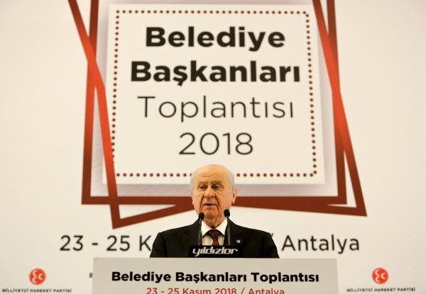 Bahçeli: Mhp, İstanbul, Ankara ve İzmir'de Büyükşehir Adayı Göstermeyecek (2)