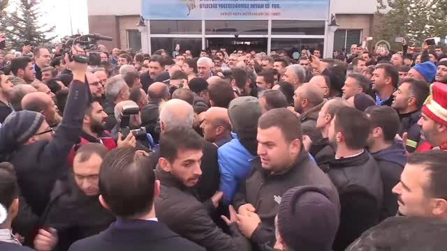 AK Parti’nin Erzurum Büyükşehir Belediye Başkan Adayı Sekmen’e Coşkulu Karşılama