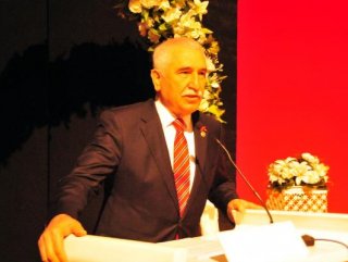 CHP ’li vekile Öğretmenler Günü ’nde tepki