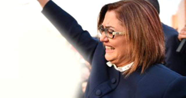 Fatma Şahin’i Duygulandıran Karşılama