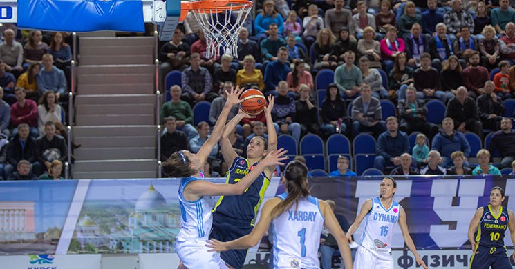 Fenerbahçe, Rusya ’da Tek Sayıyla Mağlup!