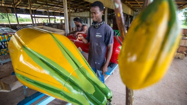 Gana’da ölenlerin arzularını yansıtan özel tasarım tabut