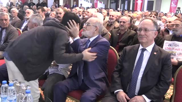Karamollaoğlu: ‘Birbirimizi Kucaklama Mecburiyetindeyiz’