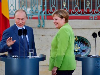 Putin, Ukrayna’nın sıkıyönetim kararından endişeli