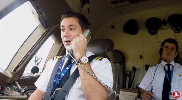 THY'den duygulandıran Öğretmenler Günü sürprizi