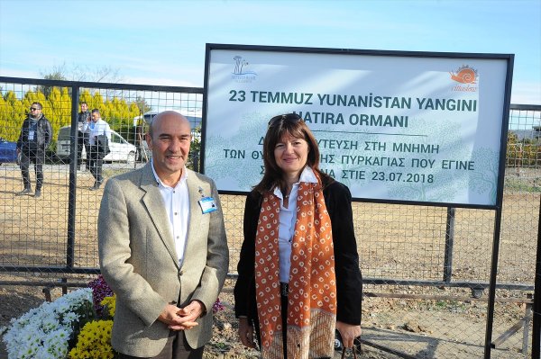 Yangında ölen Yunanlar için İzmir'de fidan dikildi