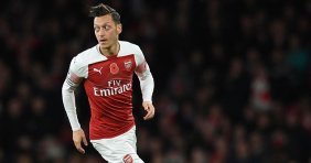 Ada Basını Bu Haberle Çalkalanıyor! Mesut Özil ve Ekip Arkadaşlarından ‘Hippy Crack ’ Partisi