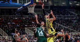 Fenerbahçe, Seriyi Yunanistan ’da da Sürdürdü!