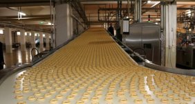 Babasının Tavsiyesine Uydu, Bin 300 Kişiye Iş Veriyor