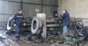 Hurda Lastikten Yer Kaplama Malzemesi Üretip Afrika ve Ortadoğu'ya Satıyorlar