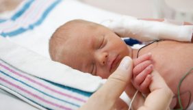 Erken Doğan bebek nedir? Erken Doğan bebek bakımı nasıl olur? Prematüre bebek nasıl beslenir?