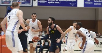 Fenerbahçe Yoluna Namağlup Devam Etti!