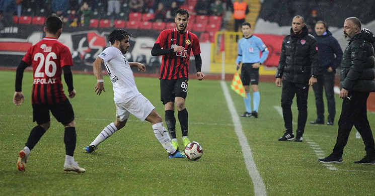 Eskişehirspor Tek Attı 3 Aldı!