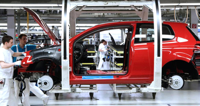Araba Devi Volkswagen Türkiye'de Fabrika Kuracak! 5 Bin Kişiye İstihdam Sağlanacak