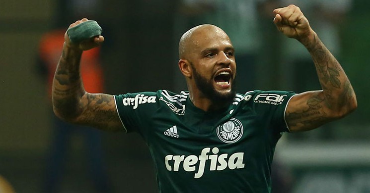 Brezilya ’da Yılın En İyi Orta Sahası Felipe Melo!