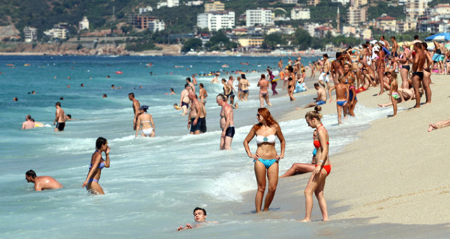 CHP'den Tatil Önerisi: Her Sene 100 Bin Aileye, 5 Bin TL Turizm Desteği Verilsin