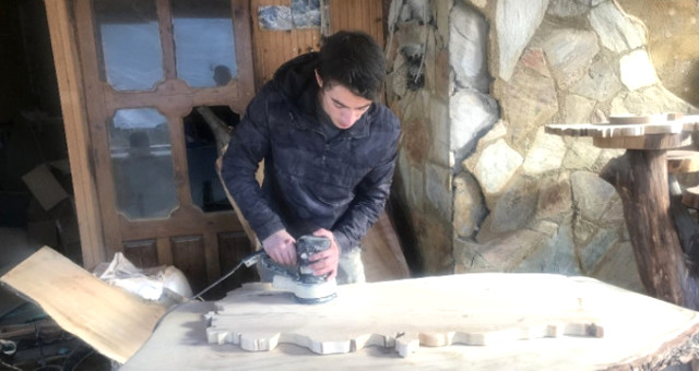 Hobi Olarak Başladı, Üretime Geçti! Yaptıklarını Görenler Hayran Kalıyor