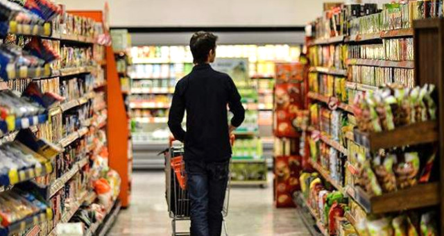 Sağlıksız Gıdalara Kırmızı Damga Geliyor