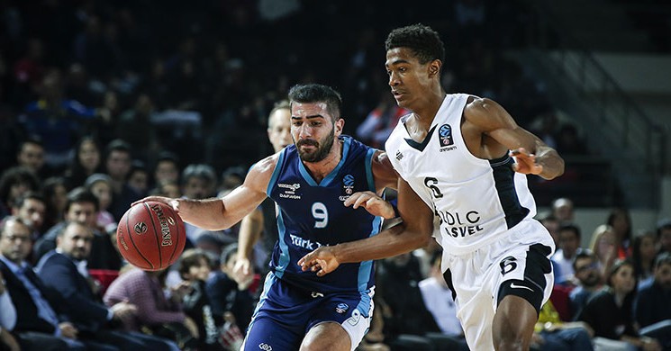 Türk Telekom Evinde Dolomiti Energia ’yı Ağırlıyor!