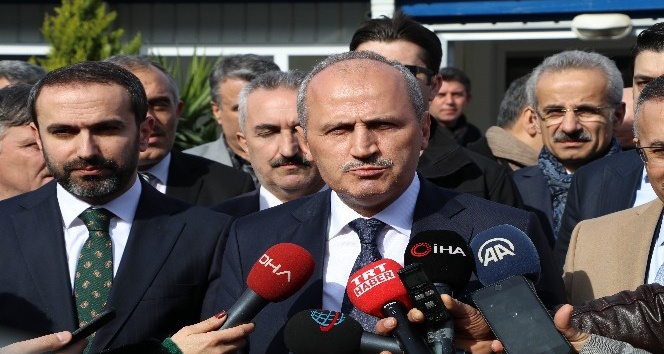 Ulaştırma ve Altyapılar Bakanı Turhan: 