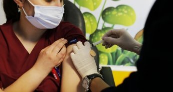 Türkiye Hastanesi’nde aşılama emekleri başladı